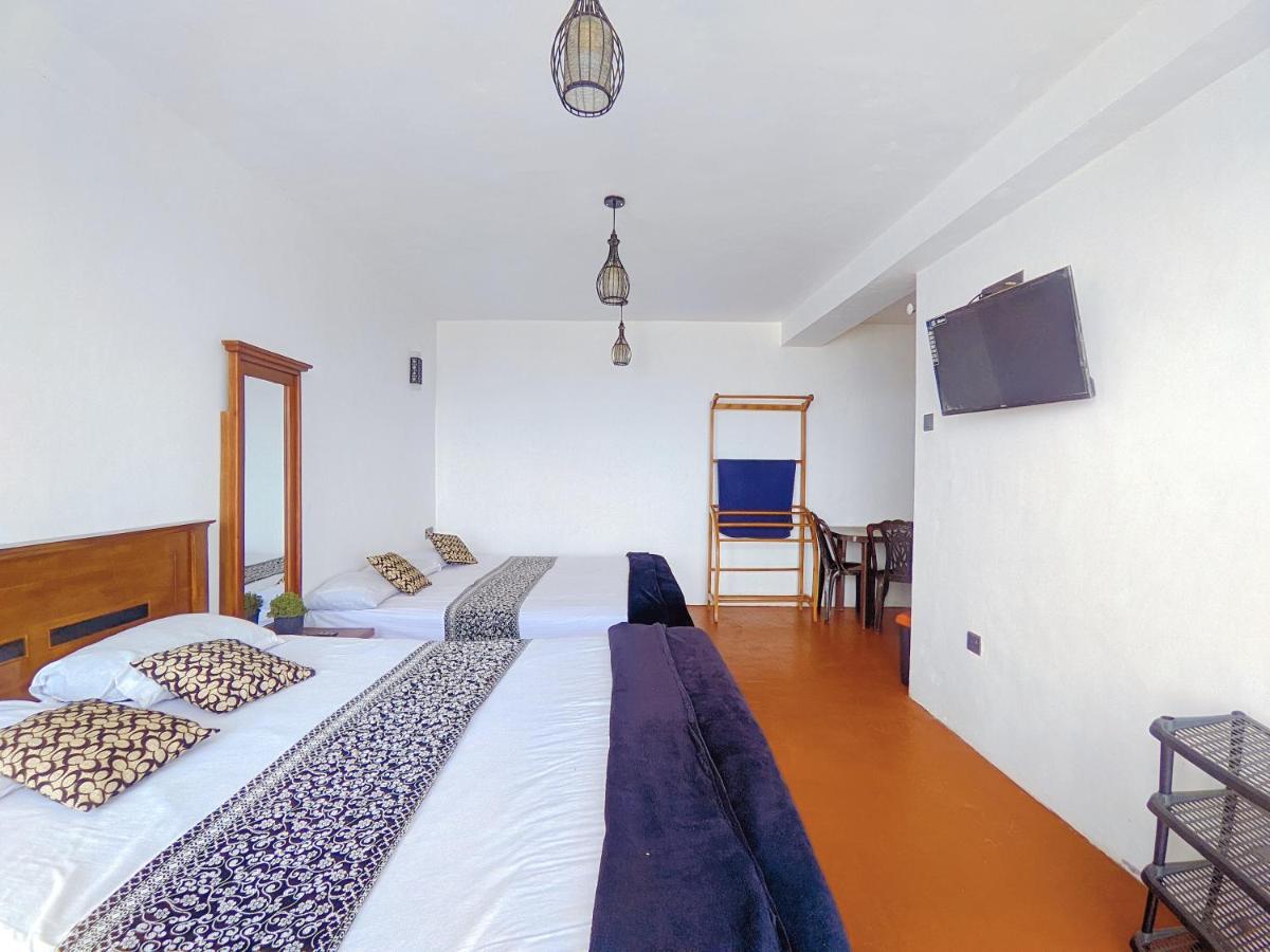 White Home Haputale Extérieur photo